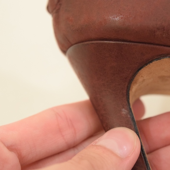 ❌SOLD❌Alejandro Ingelmo Suede Leather Cut-Out Pumps - Picture 8 of 8